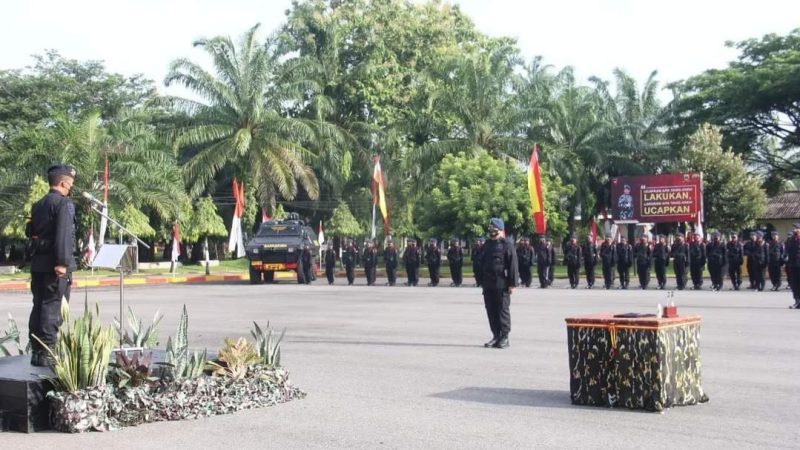 Dansat Brimobdasu Pimpin Upacara Penyerahan Jabatan Danyon A