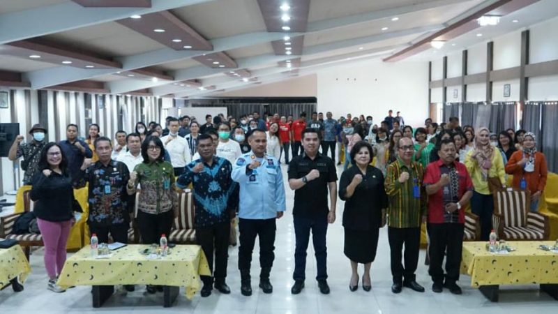 Ratusan Pelaku UMKM Tanah Karo Berikan Apresiasi Kepada Stafsus Menkum HAM RI Bane Raja Manalu