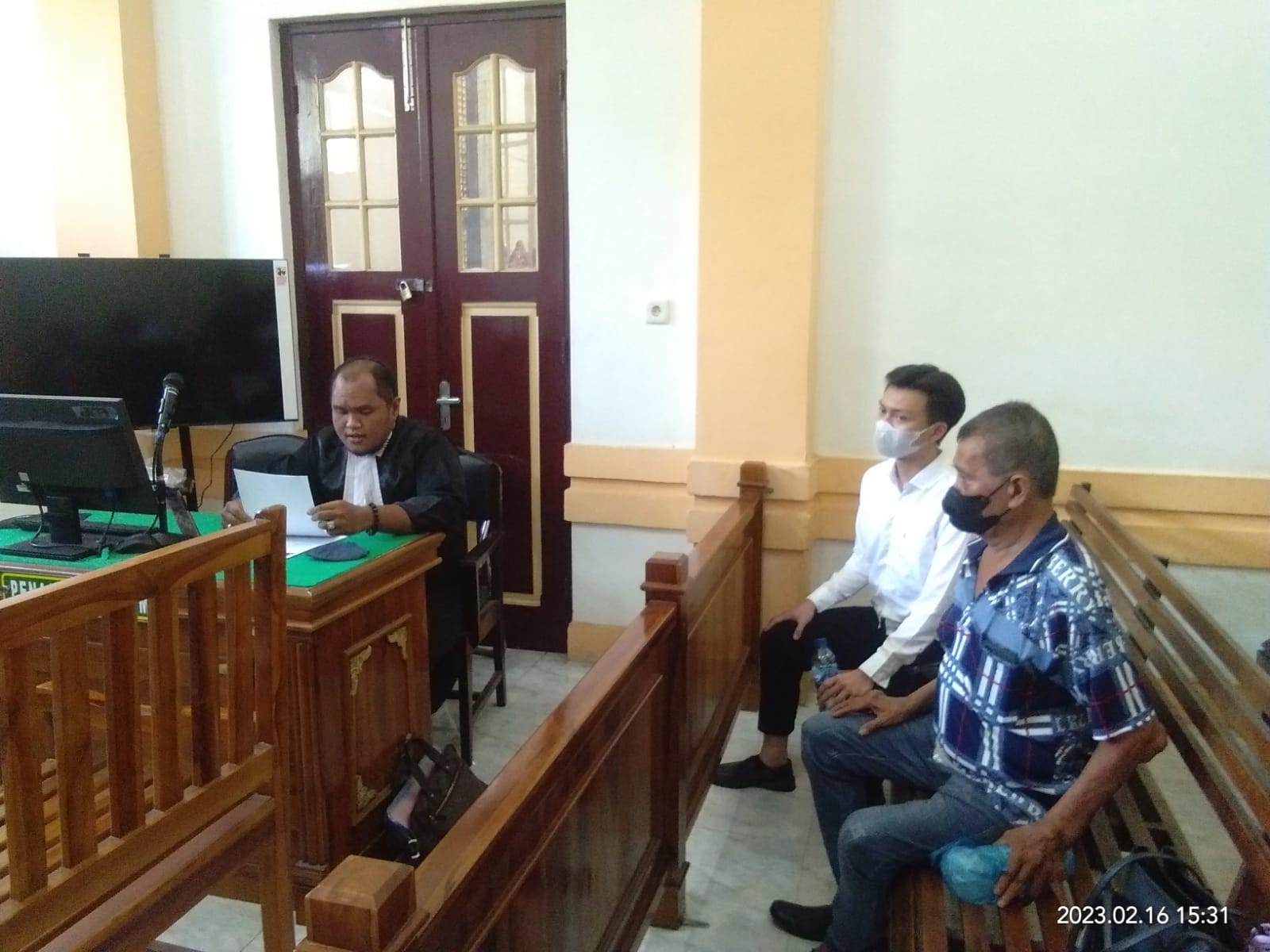 Jadi Terdakwa, Hakim PN Medan Diminta Bebaskan Tin Tin