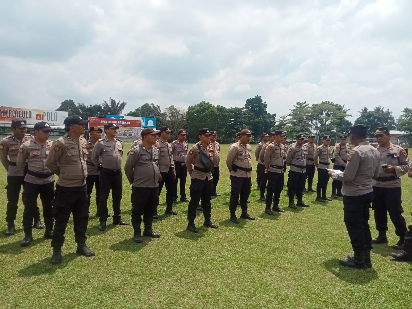 Bantu Amankan Pilkades, 30 Personil Polres Toba BKO Di Kirimkan Ke Polres Simalungun