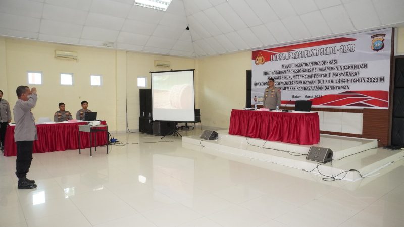 POLDA KEPRI GELAR LATPRAOPS PEKAT SELIGI 2023