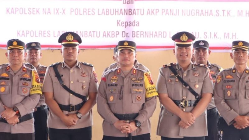 Kapolres Labuhan Batu Gelar Upacara Penyerahan Jabatan Ps Kasat Intelkam dan Kapolsek Na IX-X