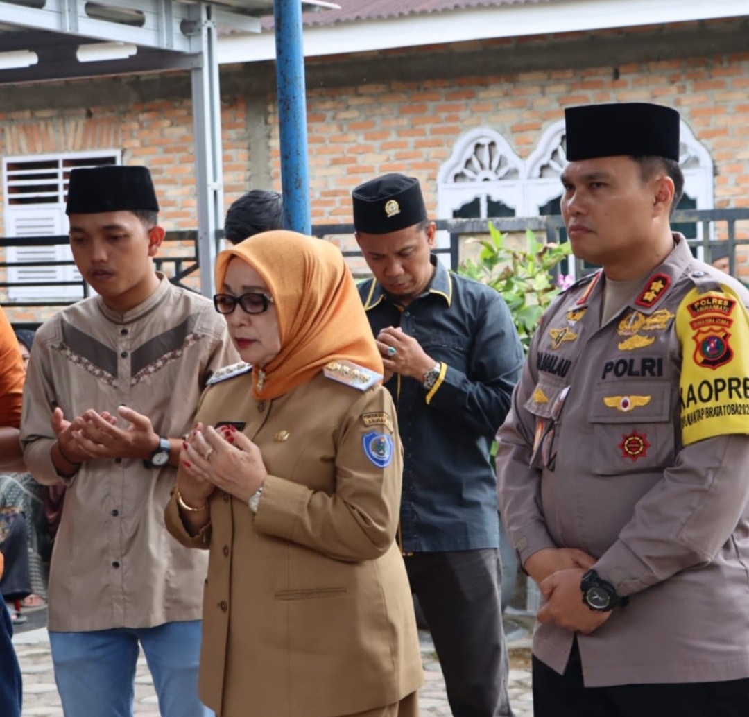 Kapolres Labuhan Batu Turut Hadir Melayat ke Rumah Duka Bharaka M Heru Prasetyo
