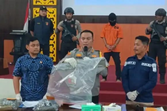 Polres Pelabuhan Belawan Gelar Paparan Kasus Pembunuhan Berencana