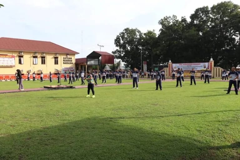 Polres Labuhan Batu Gelar Apel Pagi Diikuti Olahraga Bersama