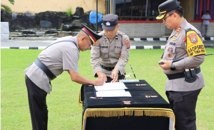 Sertijab Kapolsek Marbau Dipimpin Kapolres Labuhan Batu