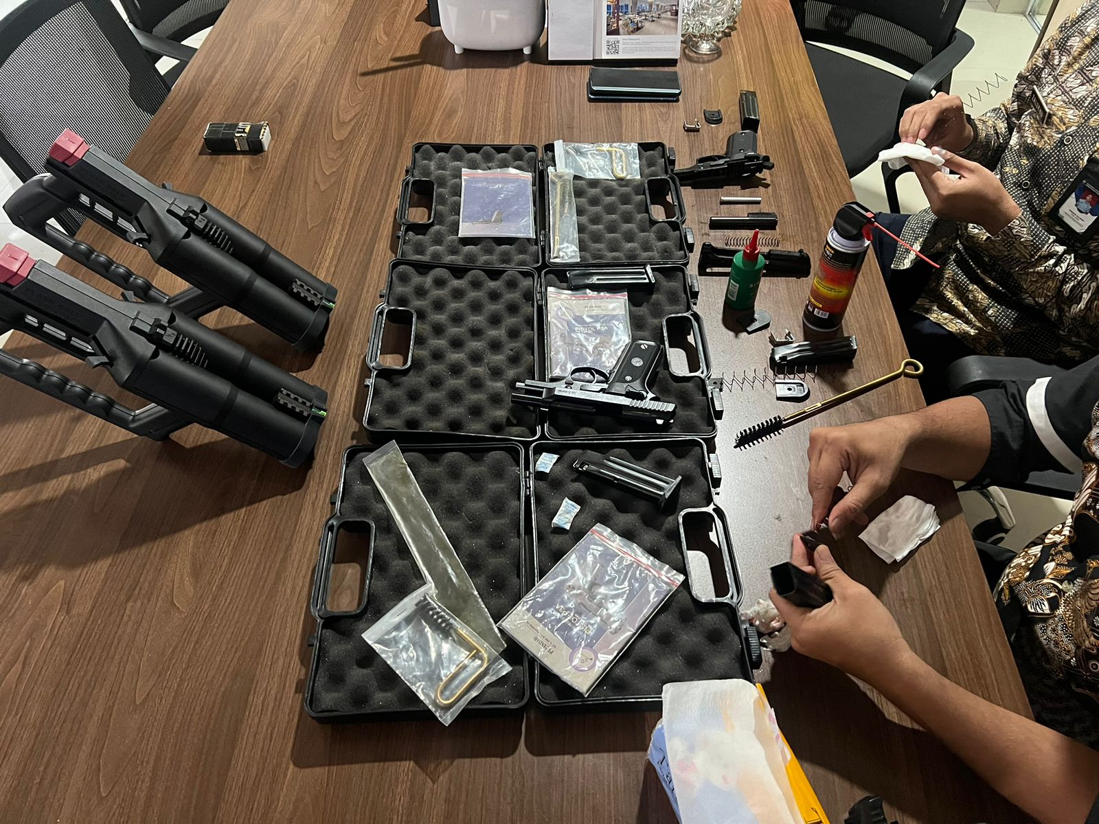 KESATUAN PENGAMANAN RUTAN LAKUKAN PERAWATAN SARANA DAN PRASARANA PENGAMANAN